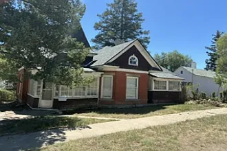 401 S 5th St — Photo 10