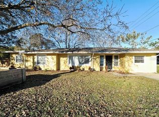 1868 East Dr, Clearwater, FL 33755