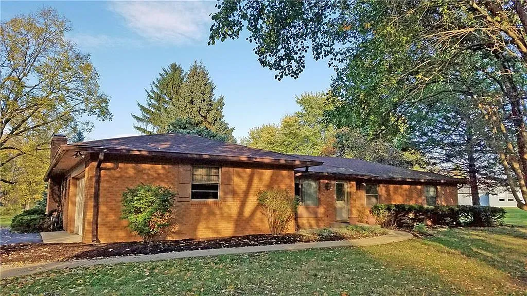 9715 Hamilton Hills Ln photo 1