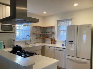 (Undisclosed Address), Tarrytown, NY 10591