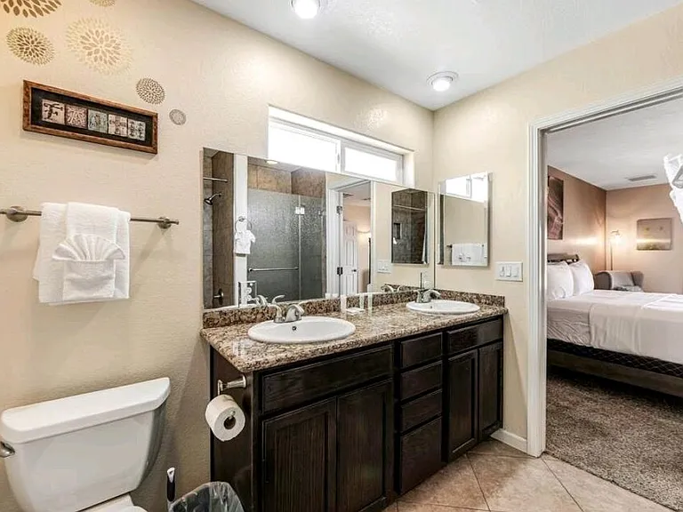 6585 Pine Spring Ave — Photo 8