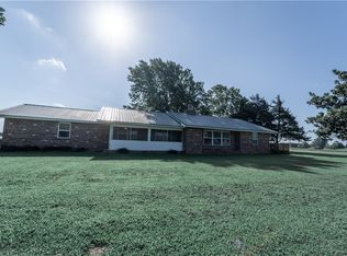 18558 Columbine Rd, Fayetteville, AR 72704