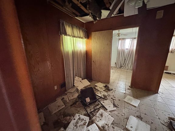 5th image of 1048 Woodworth Blvd