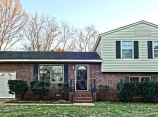 7722 Charlotte Dr SW, Huntsville, AL 35802