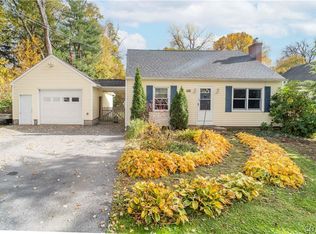 7512 Elmcrest Rd, Liverpool, NY 13090