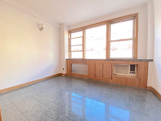 Rented by Corcoran | media 11