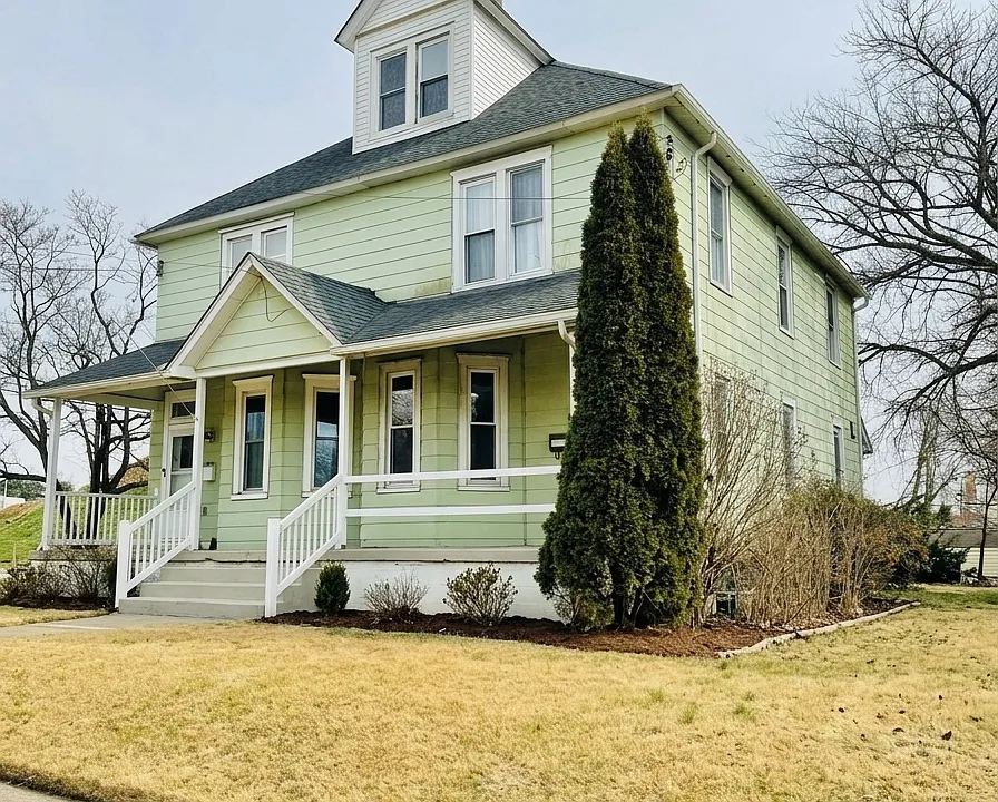 303 Meetinghouse Rd