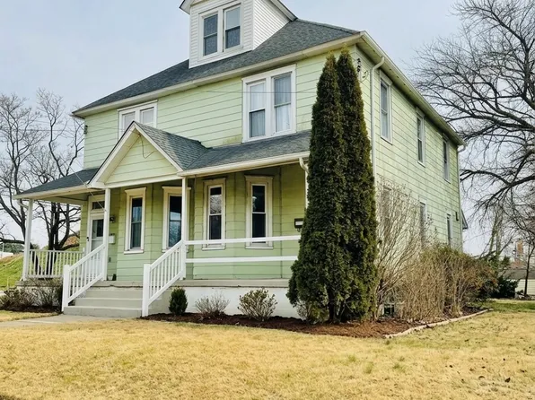 303 Meetinghouse Rd, Horsham, PA 19044