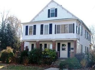156 School St, Winchendon, MA 01475