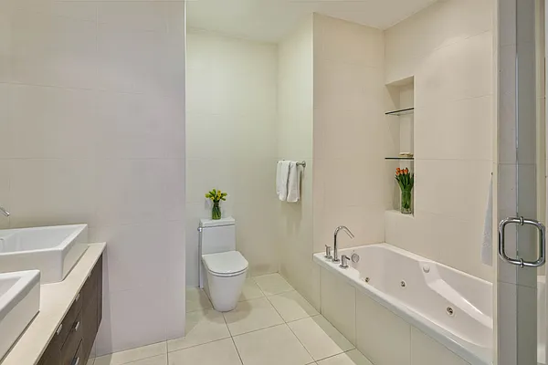 Sold by Compass | media 9