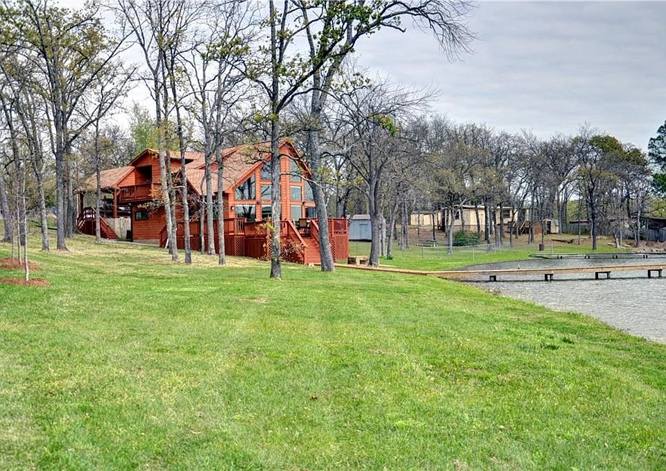 1st image of 202 Lake Creek Dr