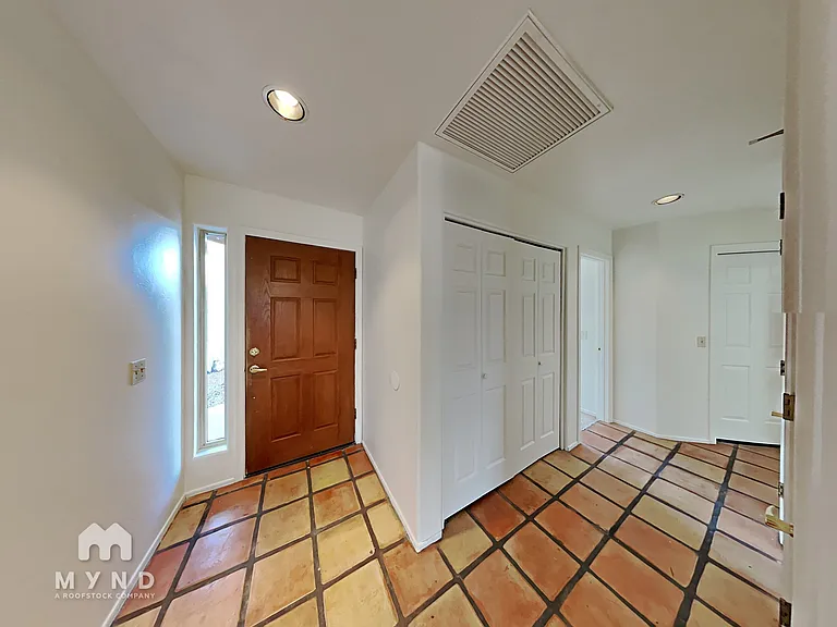 1293 W Crystalline Way — Photo 8