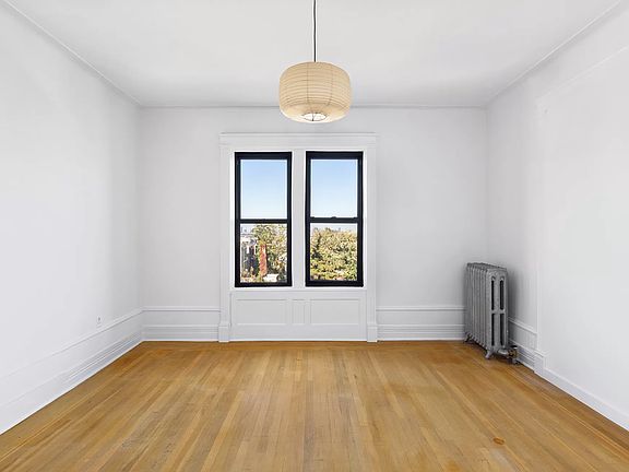 2nd image of 465 Eastern Pkwy #5S