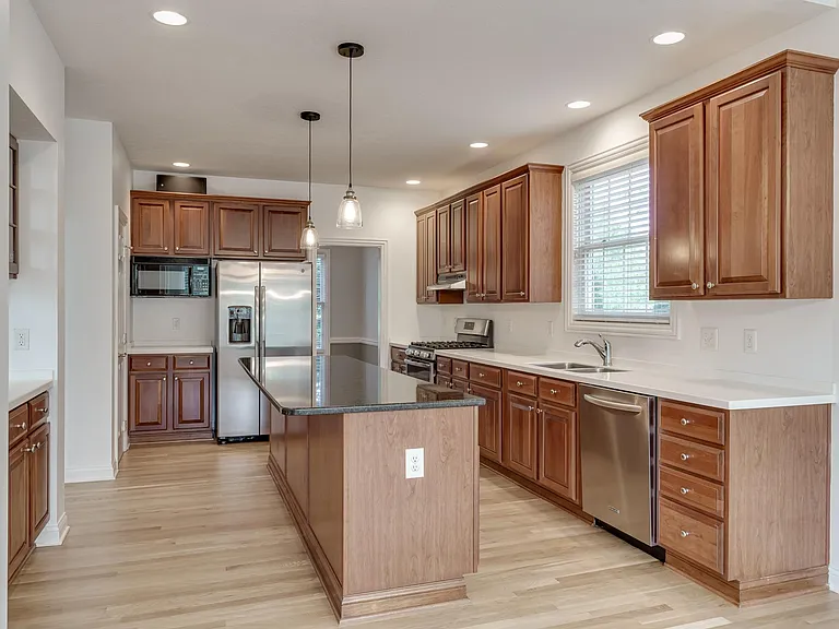 6237 Muirloch Ct S — Photo 9