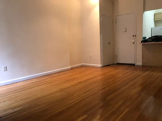 Rented by Aventana | media 27