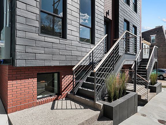 5th image of 1330 Spring St