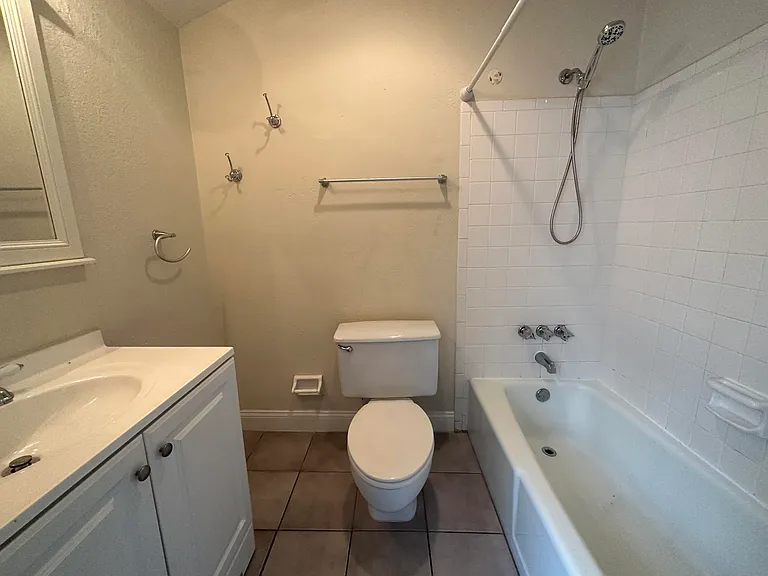 2711 N Highway A1A #C — Photo 13