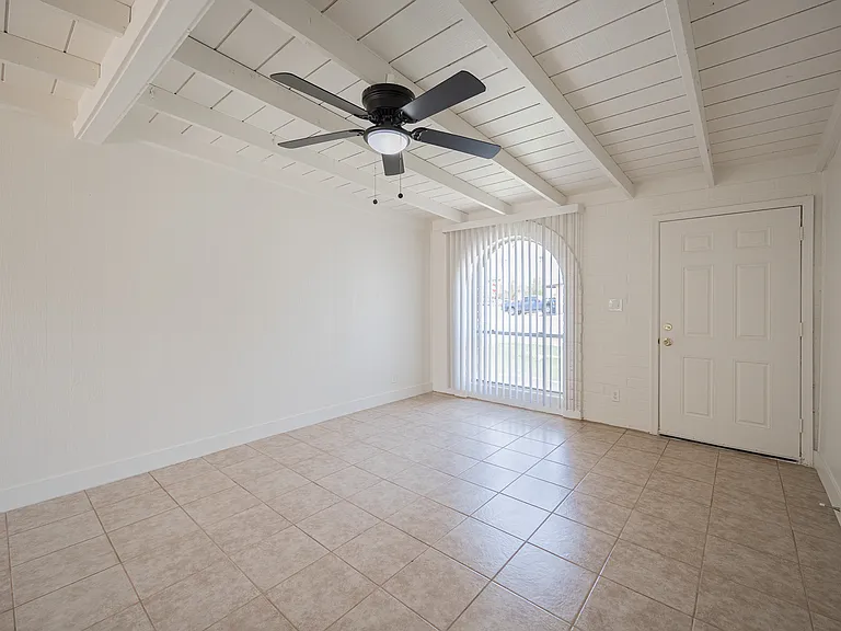 388 N Comanche Dr, Chandler Az — Photo 7