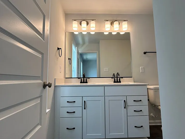 101 Avenda Ln — Photo 24