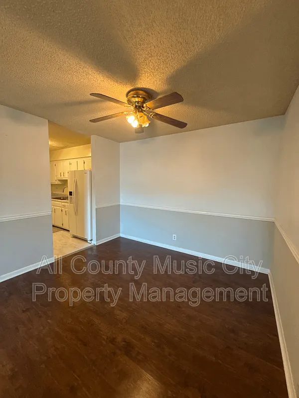 2 bed, 1.0 bath, 1028 sqft, $1,250 — Photo 4