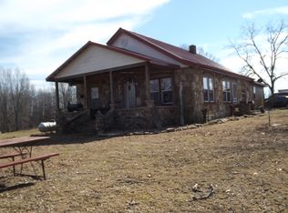 2696 Rr 2, Birch Tree, MO 65438