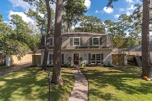 726 Thistlewood Dr Photo 1