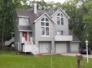 2203 Cerro Vista Ct, Rockford, IL 61107