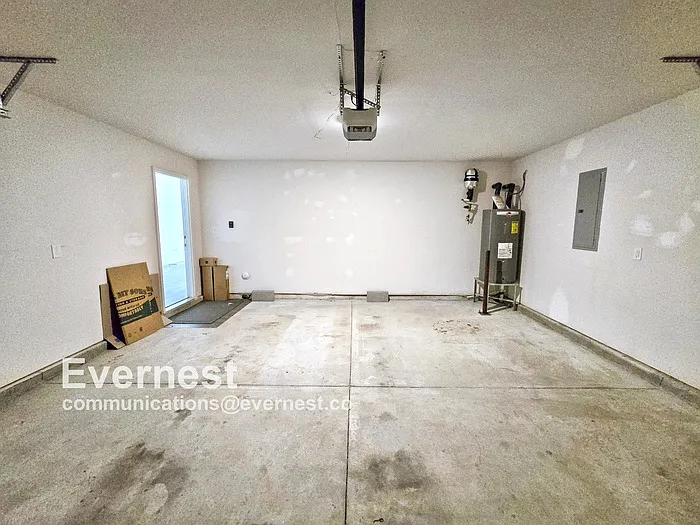 4039 Meredith Woods Ln — Photo 23