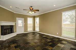 10610 Mills Way — Photo 3