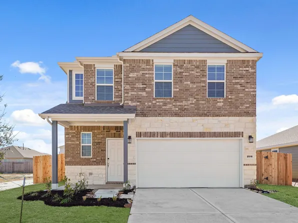 2516 Old Glory Ln, Bay City, TX 77414