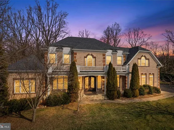 7501 Clifton Rd, Clifton, VA 20124