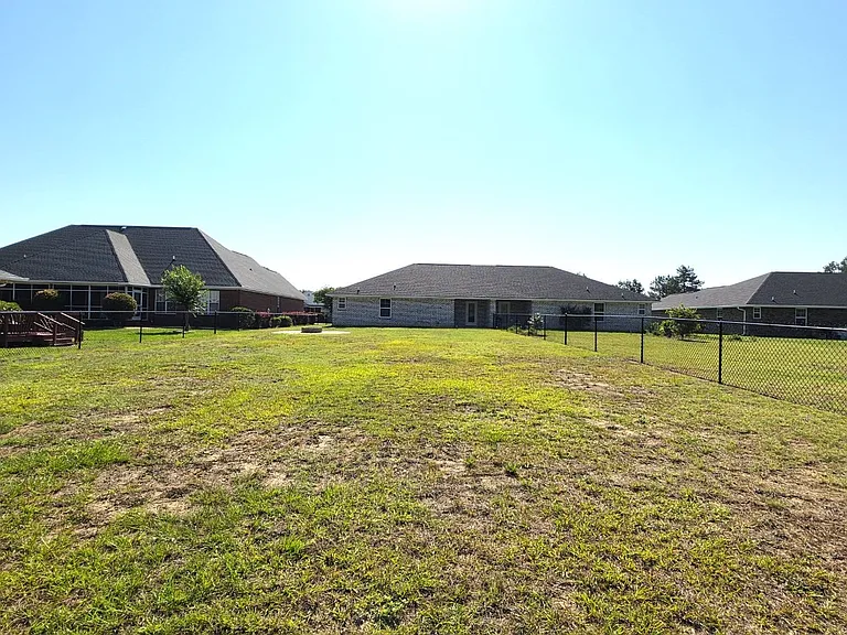 588 Brushwood Dr — Photo 37