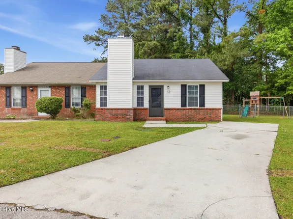 112 Glenside Ct, Midway Park, NC 28544