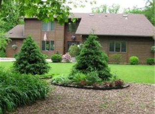 6873 Moccasin Ct NW, Rochester, MN 55901