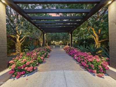 6166 N Scottsdale Rd #A1004, Paradise Valley, AZ, 85253
