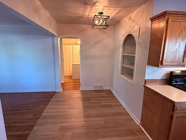 2 bed, 975 sqft, $1,195 — Photo 4