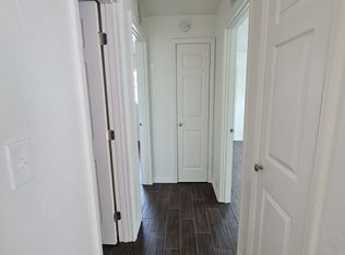 4701 68th St N #D1, Saint Petersburg, FL 33709