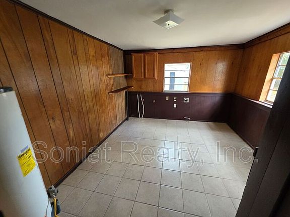 5th image of 4917 Iberville St