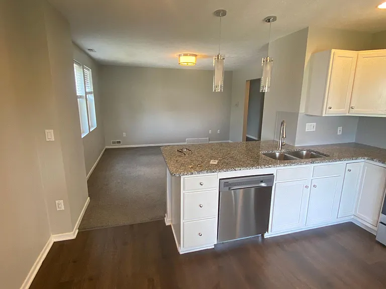 2063 Murray Hill Rd — Photo 5