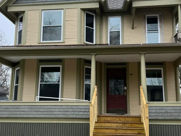 405 E Porter St #1, Albion, MI 49224