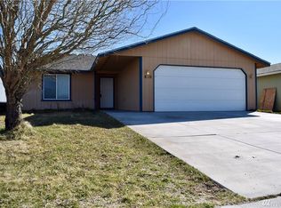 810 L St SE, Ephrata, WA 98823
