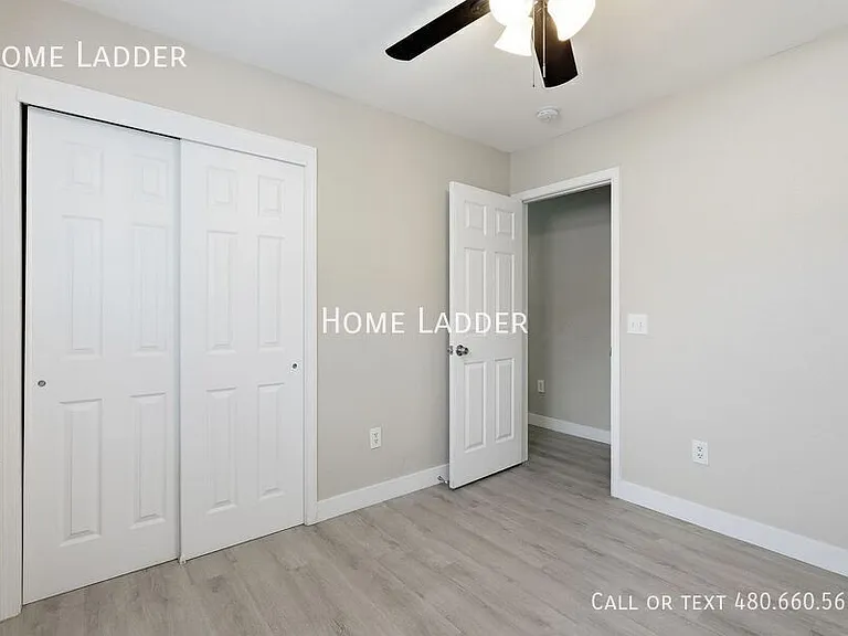 62 N Vista Ave — Photo 16