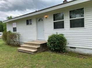 9398 Percy Ln, Woodford, VA 22580