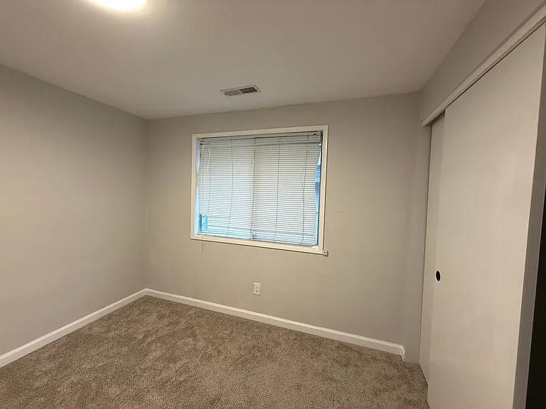 2436 La Jolla Dr NW — Photo 12