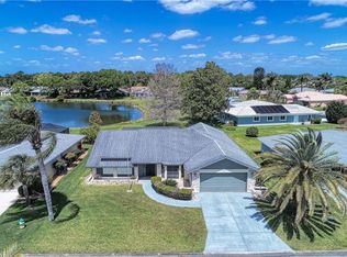 3244 Meadow Run Dr, Venice, FL 34293