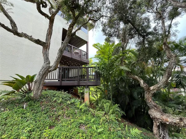 46-48 Aliikane Pl APT 2216, Kaneohe, HI 96744