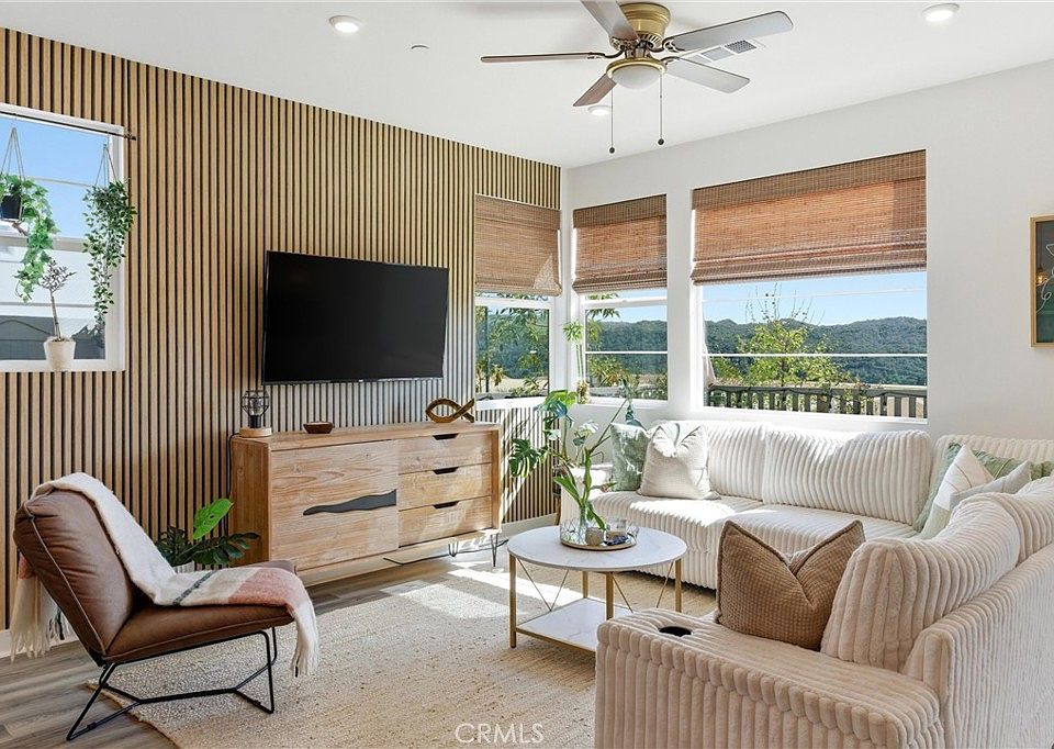 1st image of 116 Sunstone Pl
