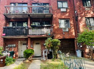 71-45 162nd St UNIT 3F, Fresh Meadows, NY 11365