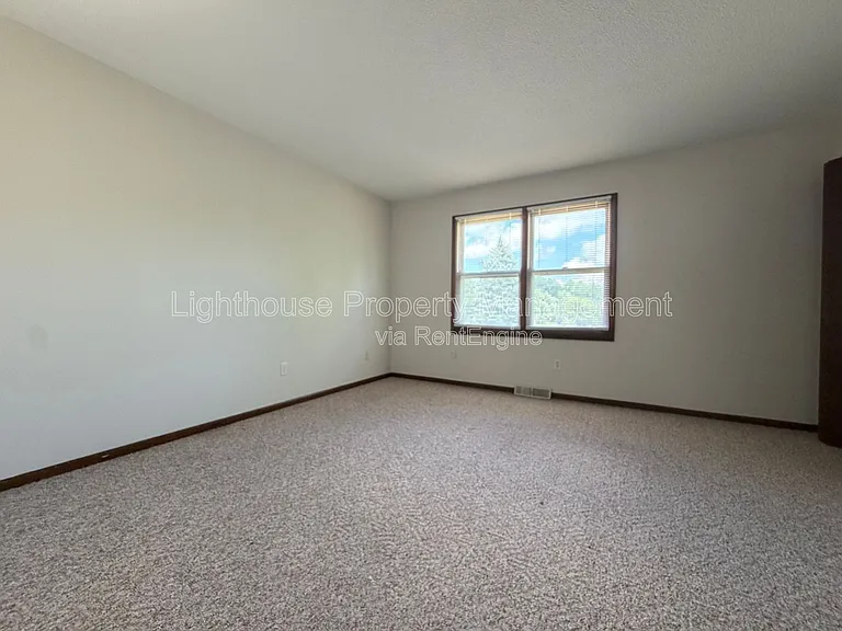 2665 Nolan Ave NW — Photo 13