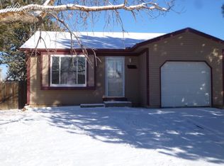 1915 Harwood Cir, Colorado Springs, CO 80916